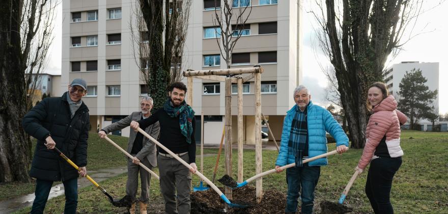 Inauguration d’une aire de jeux et d’une parcelle renaturée à Nyon